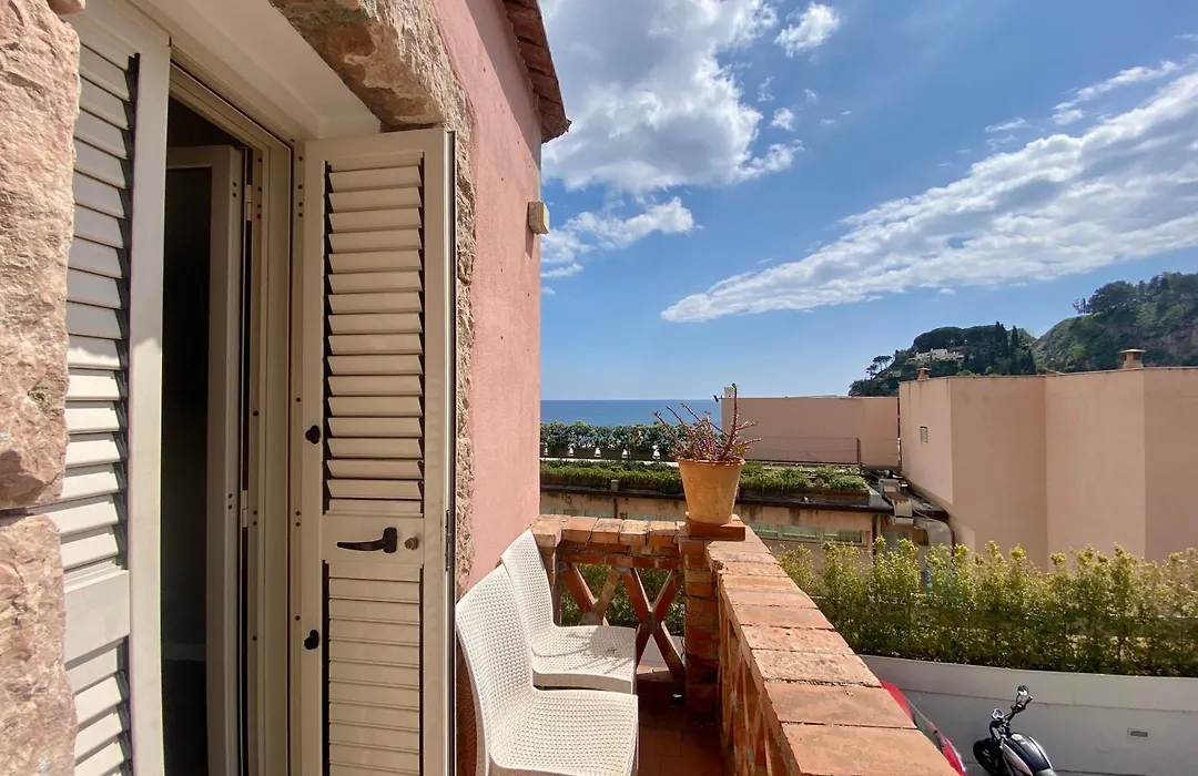 Hotel Villino Gallodoro-1