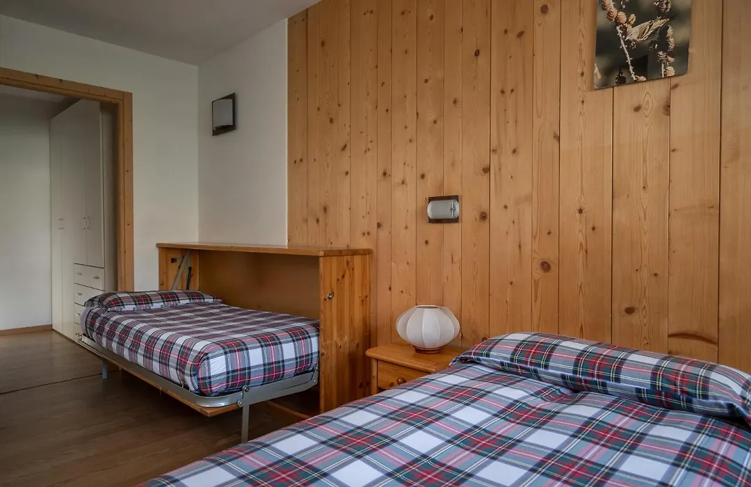 Chalet Stelle Di Neve-1