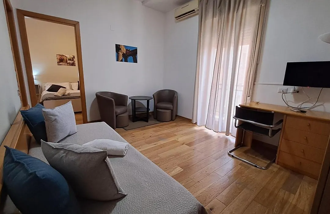 Hotel Del Viale-1