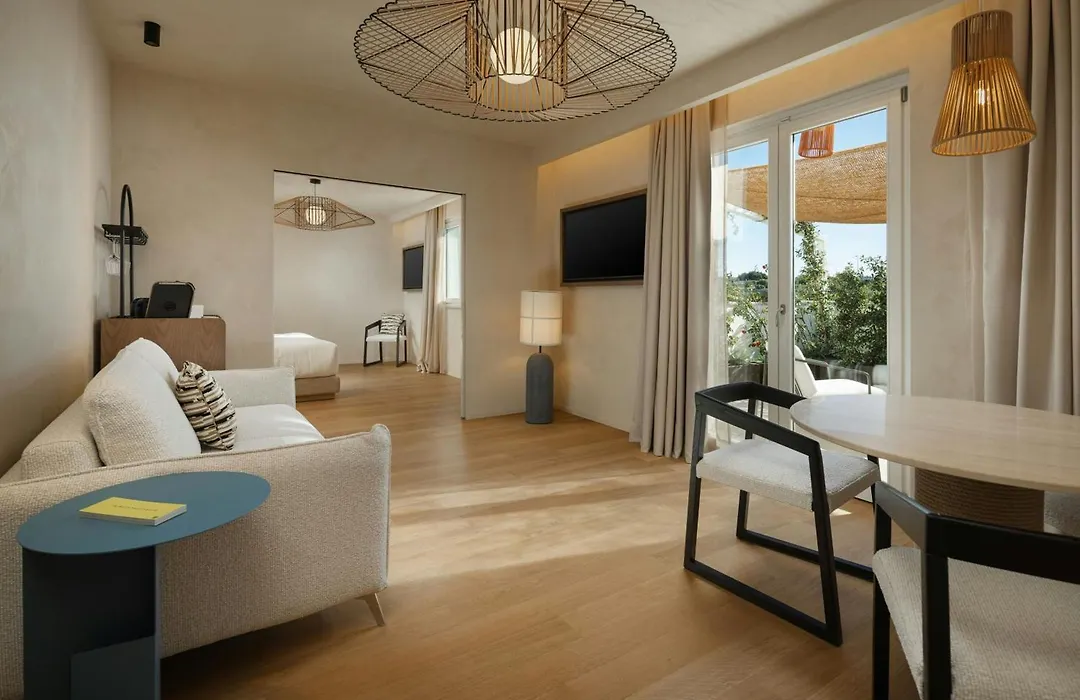 Cala Ponte, a Tribute Portfolio Hotel-1