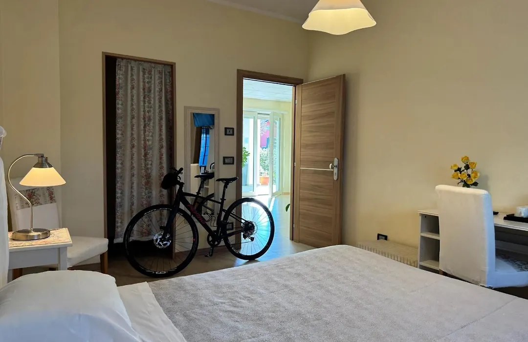 Eremes Rooms & Apartments-1