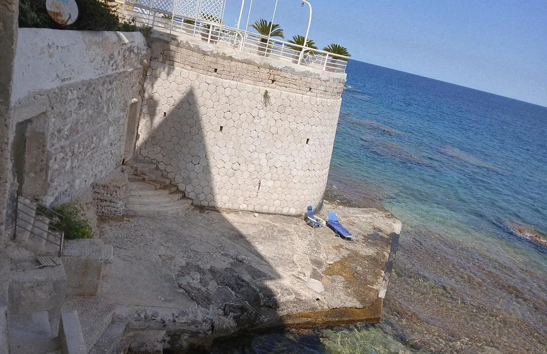 Marlove Sea View With Private Access To The Sea-1