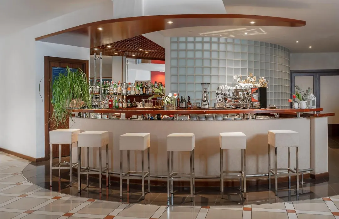 Hotel Re Enzo-1