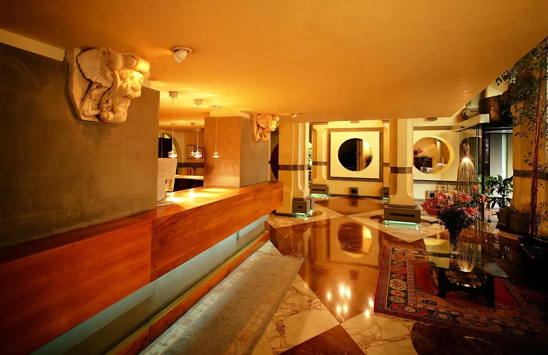Hotel Croce Di Malta-1