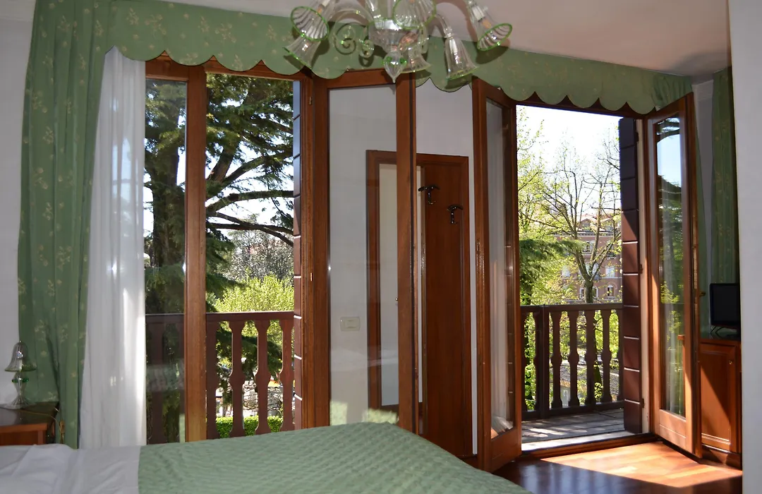 Hotel Villa Cipro-1