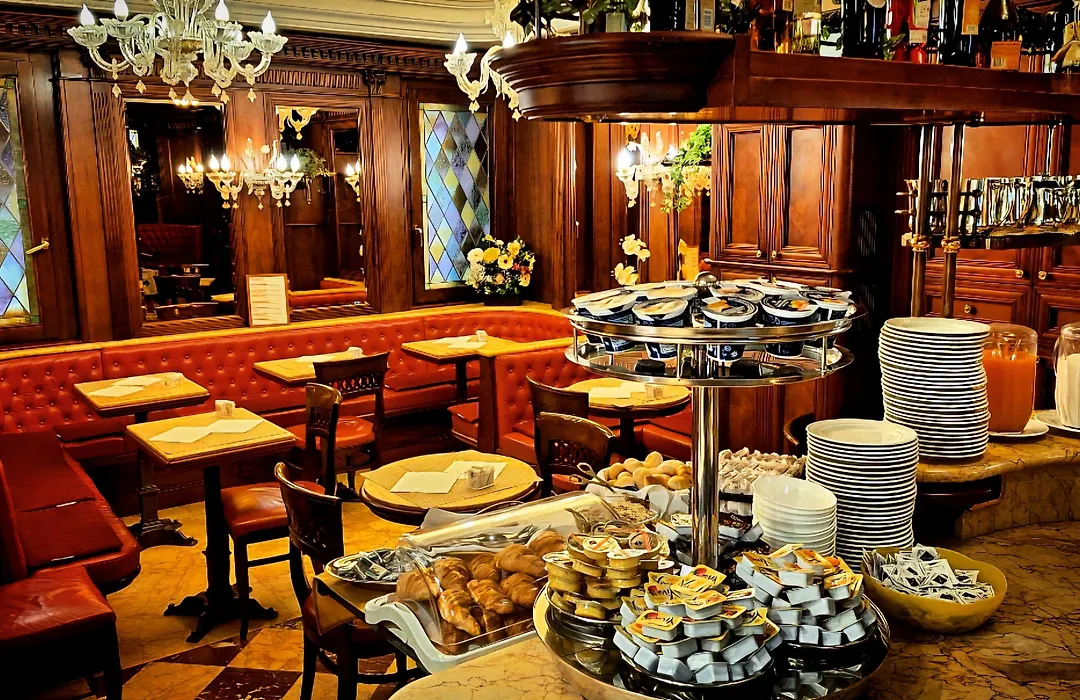 Hotel Lux-1
