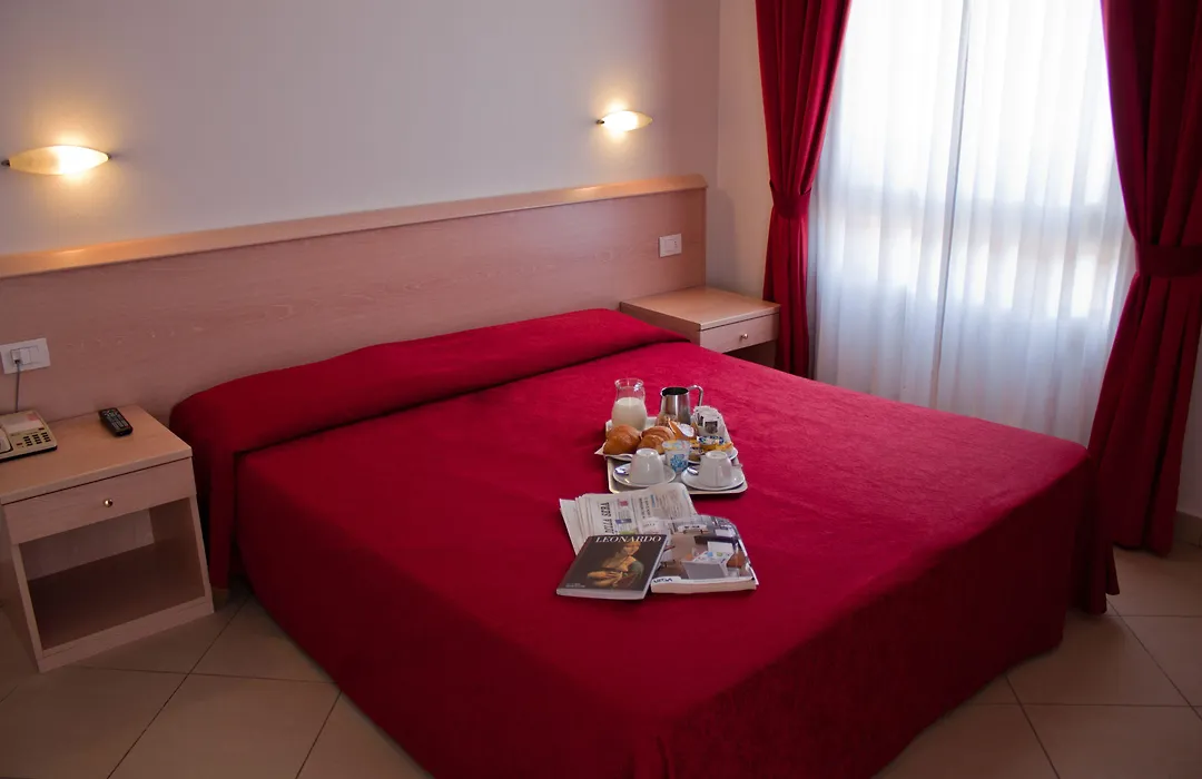 Hotel Pigalle-1