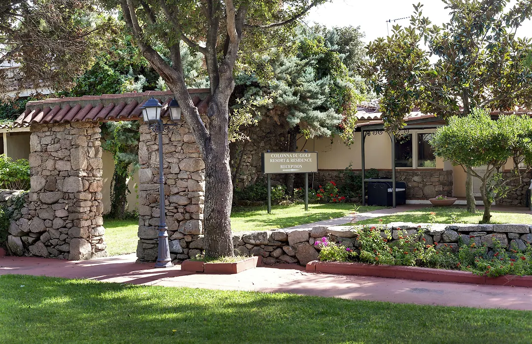 Colonna Hotel Du Golf-1