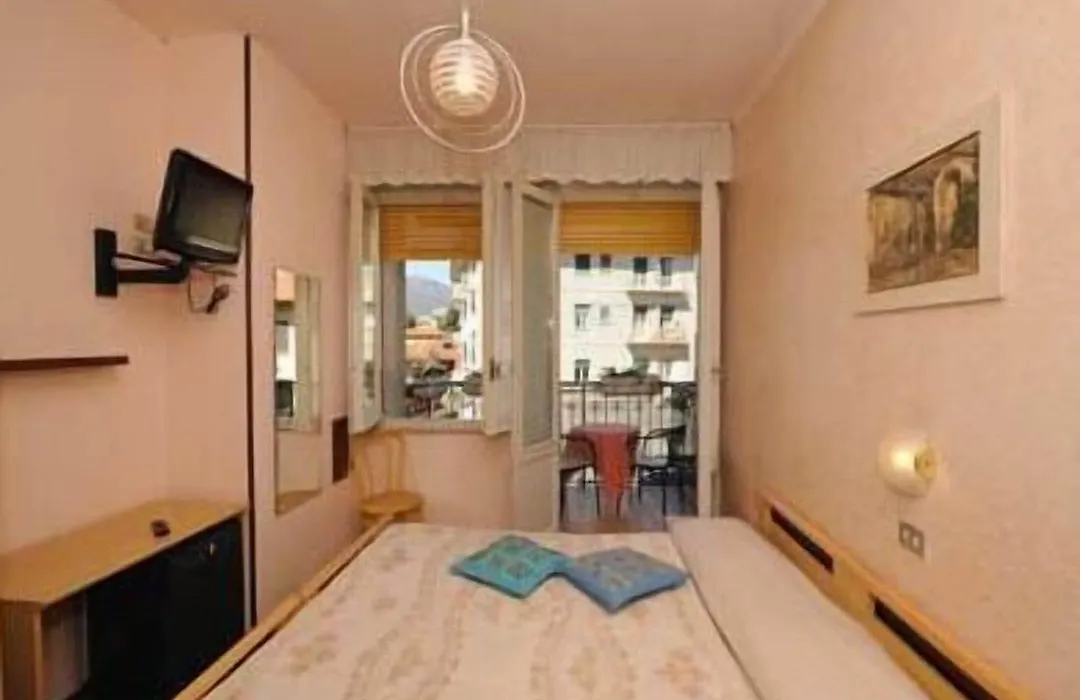 Hotel Elena-1