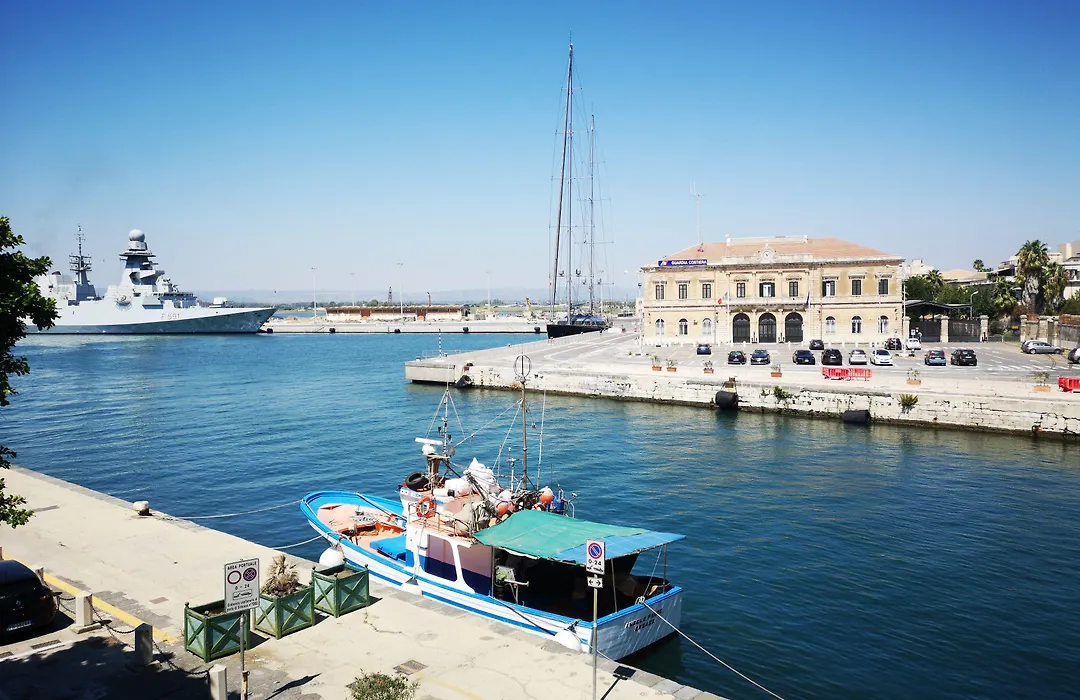 L'Approdo Delle Sirene-1
