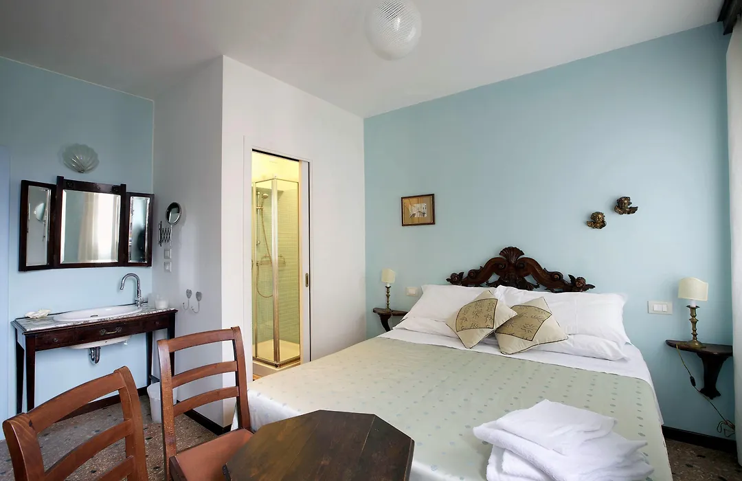 3749 Pontechiodo-1