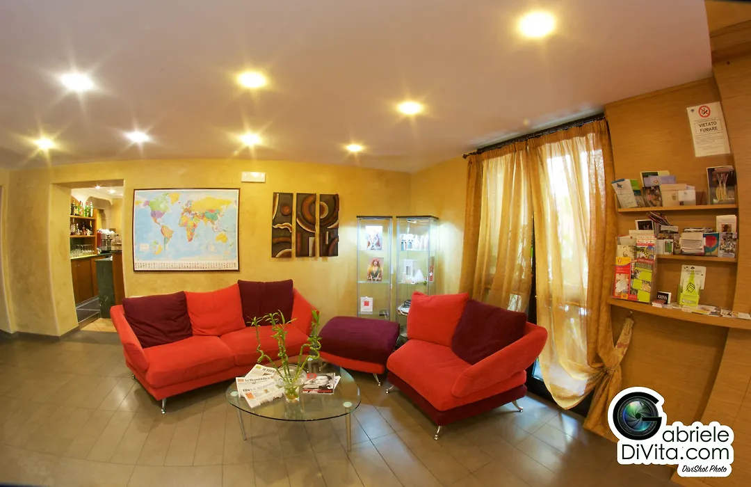 Hotel La Luna-1