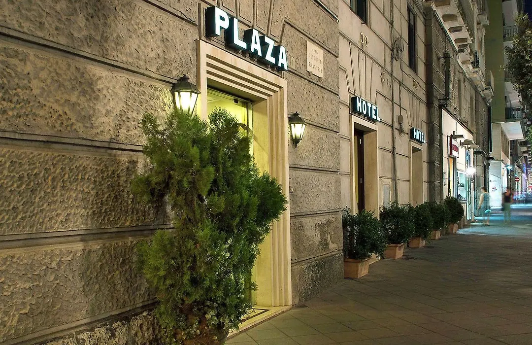 Hotel Plaza-1