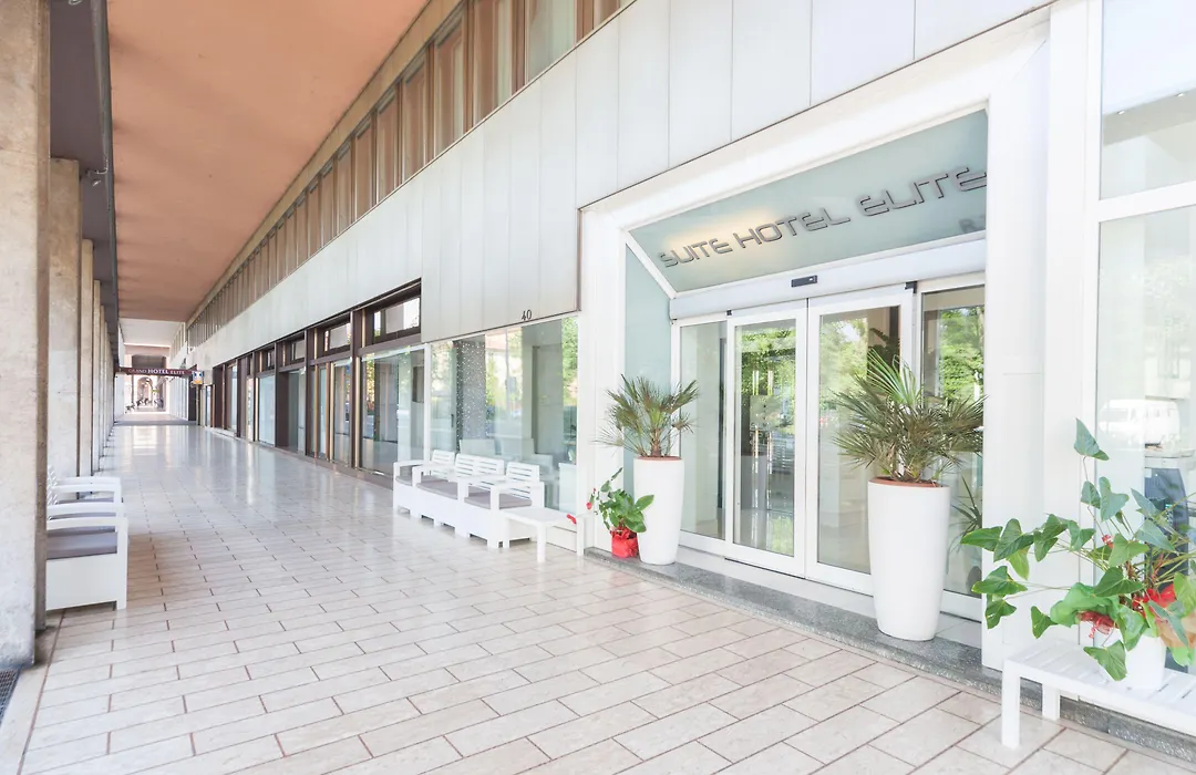 Suite Hotel Elite-1