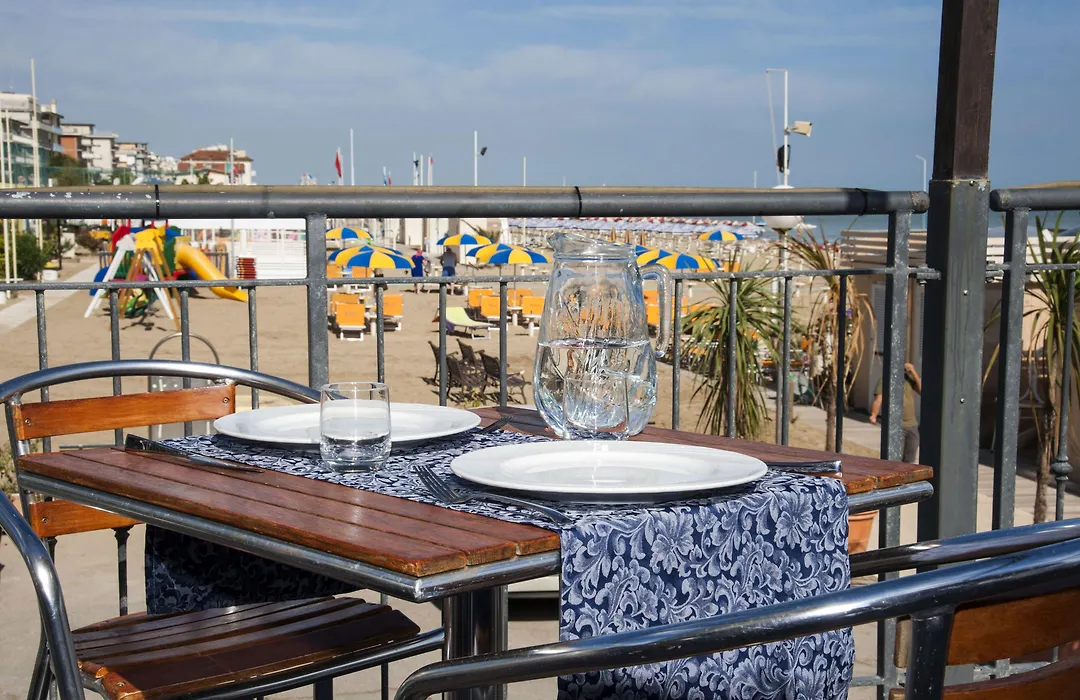 Hotel Strand-1