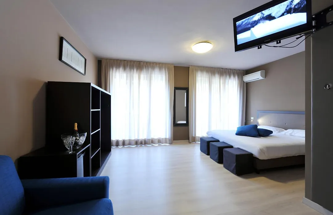 M14 Hotel & Spa-1