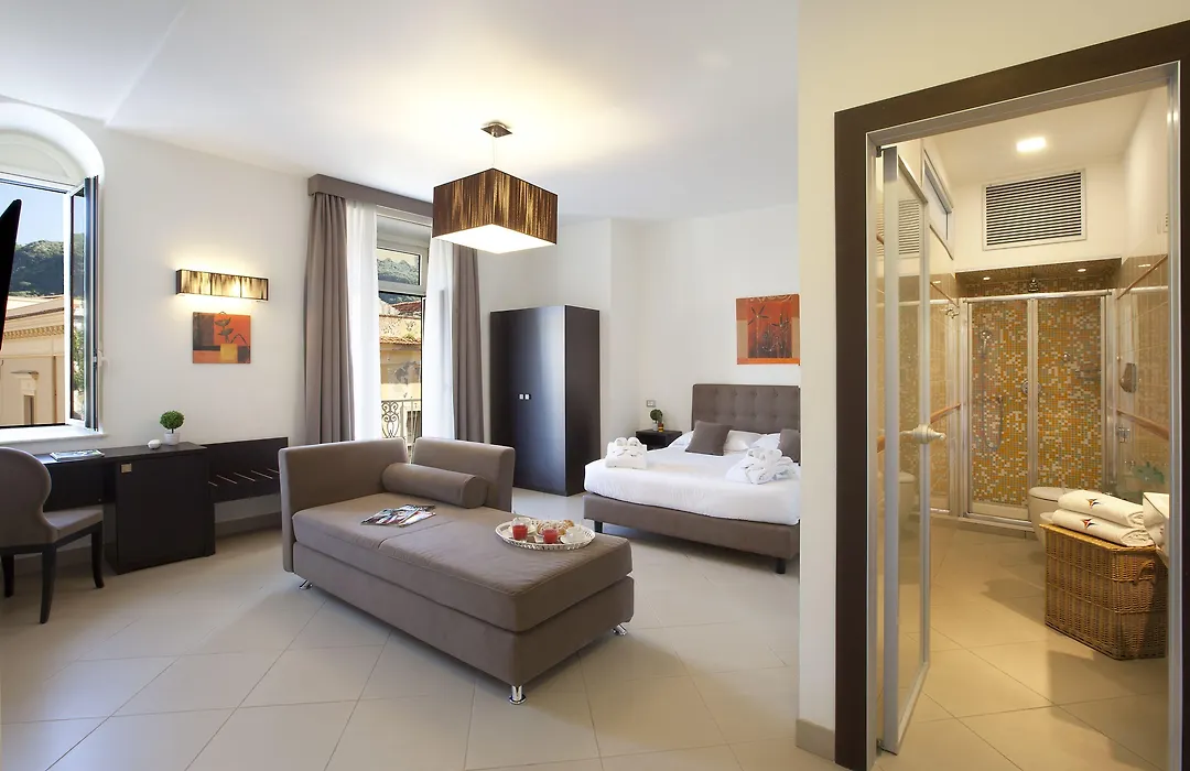 La Piazzetta Guest House-1
