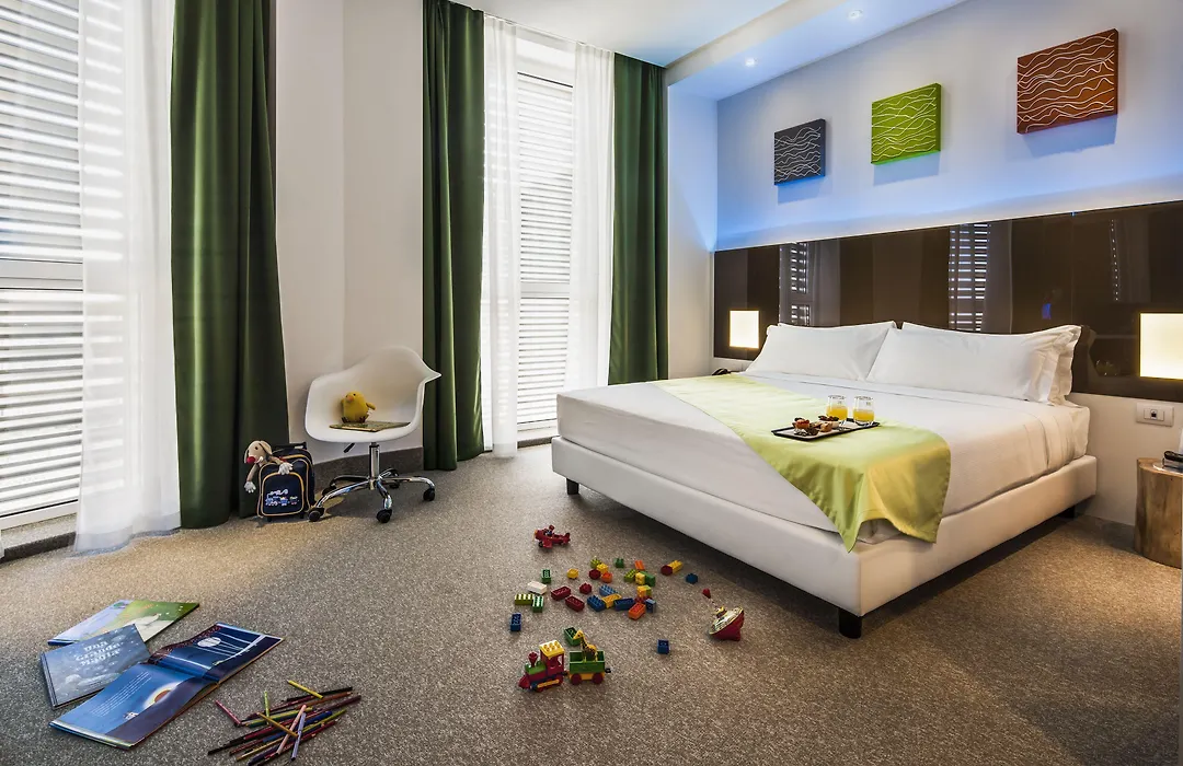 Hotel Degli Arcimboldi-1