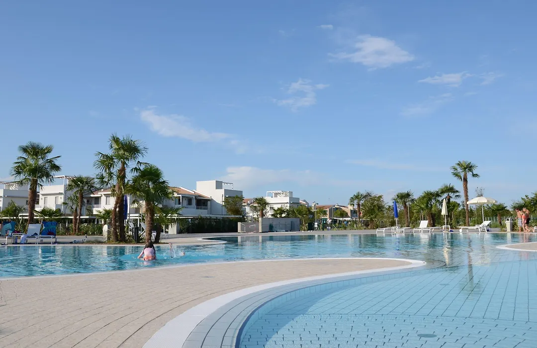 Villaggio Laguna Blu-1