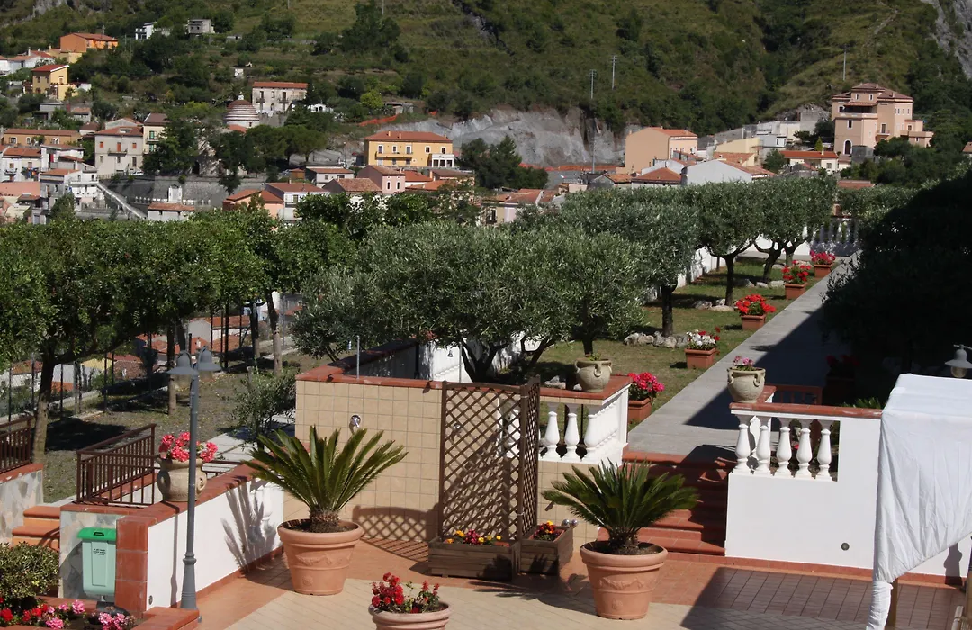 Hotel La Loggia-1