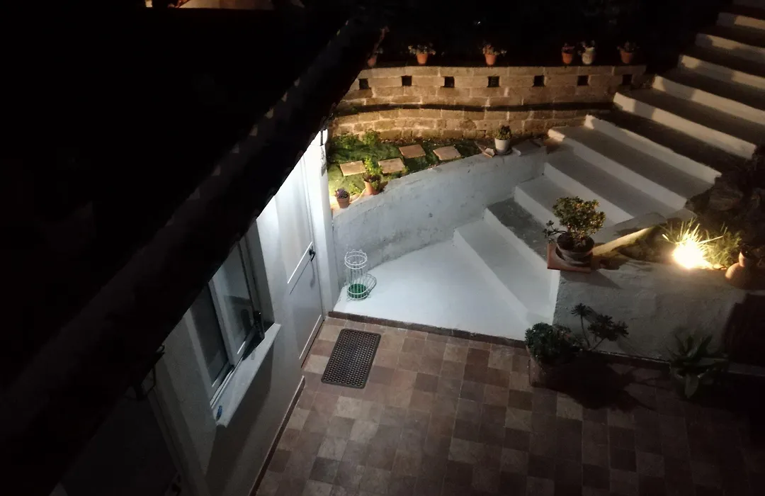 B&B Pompeilog-1