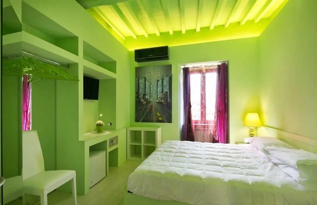 Hotel Degli Affreschi-1