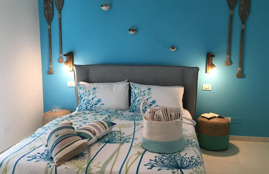 Intra Rooms-1