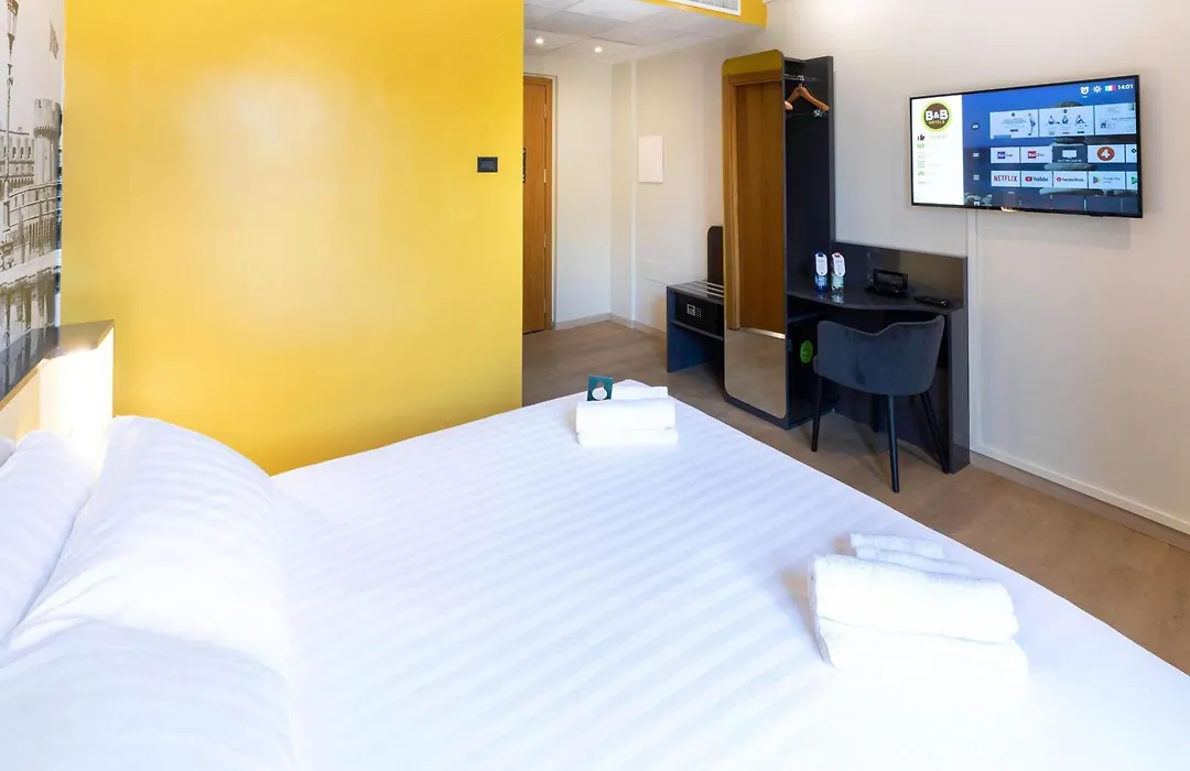 B&B Hotel Roma Tuscolana San Giovanni-1