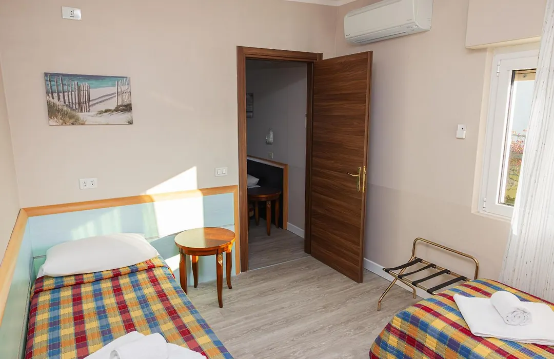 Hotel Astoria-1