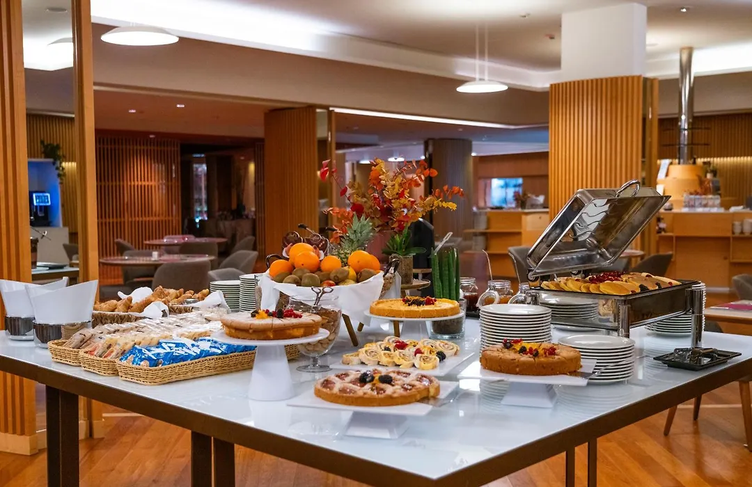 Unahotels Varese-1