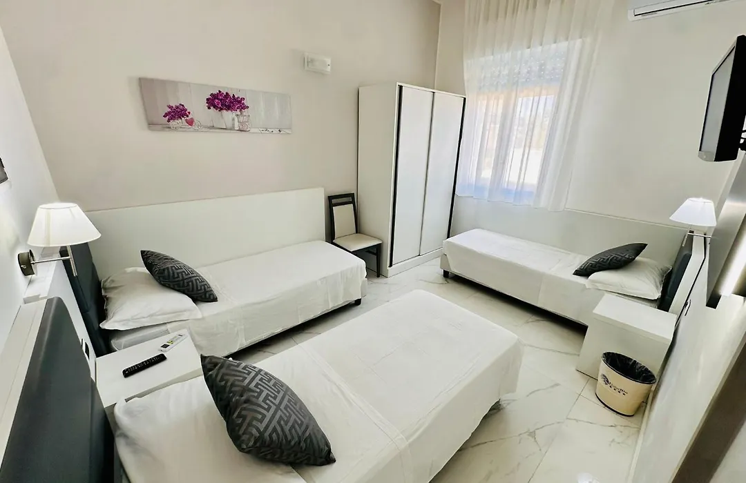 Hotel Blu-1