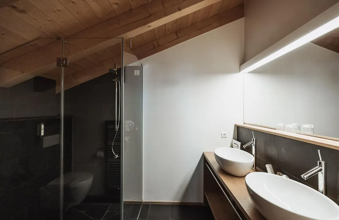 Zin Senfter Residence-1