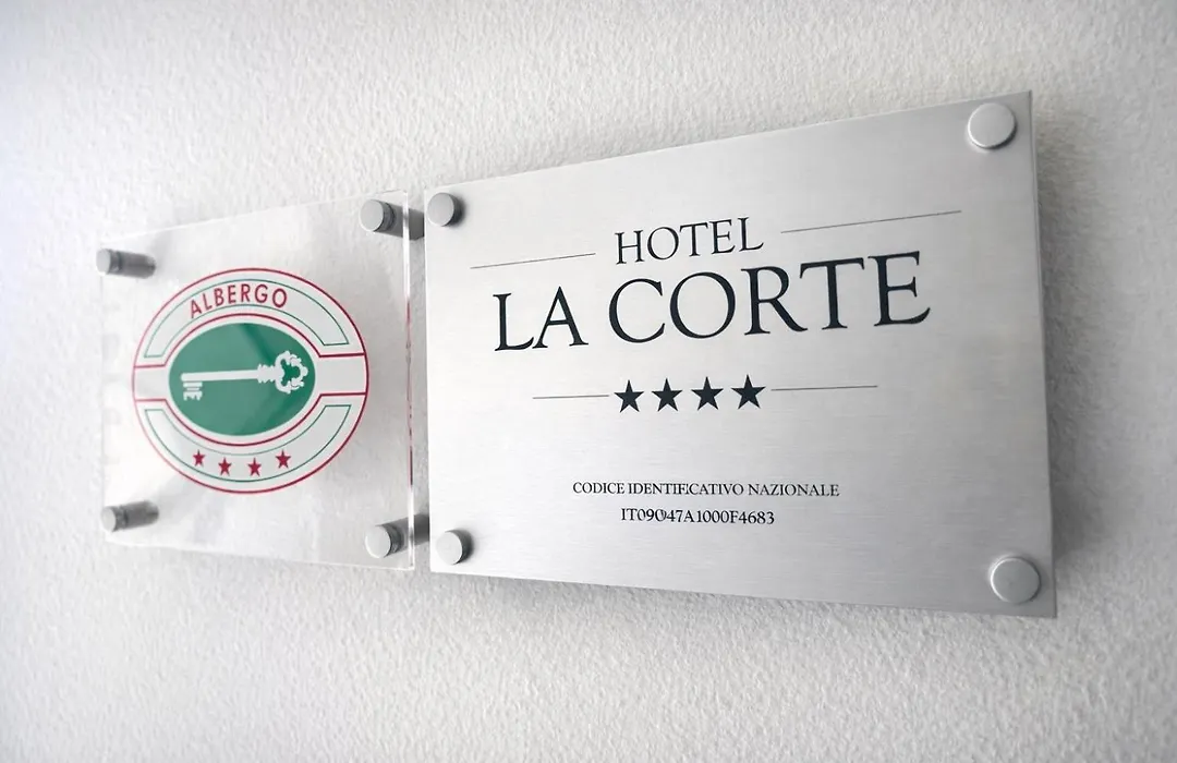 Hotel La Corte-1