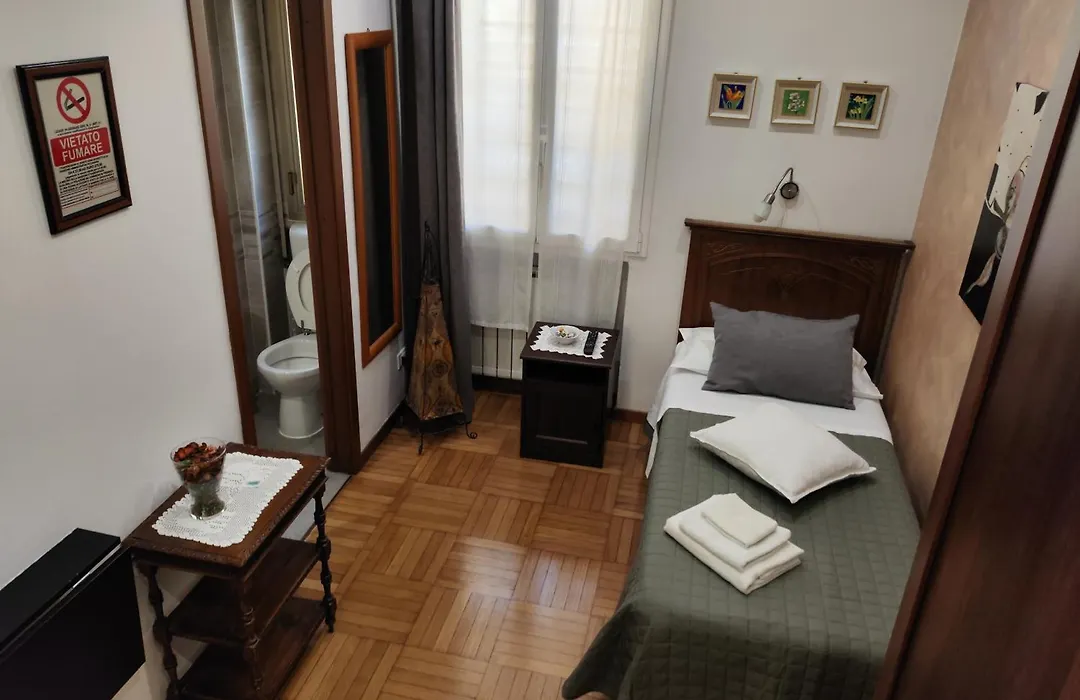 Bed & Breakfast Centrale-1