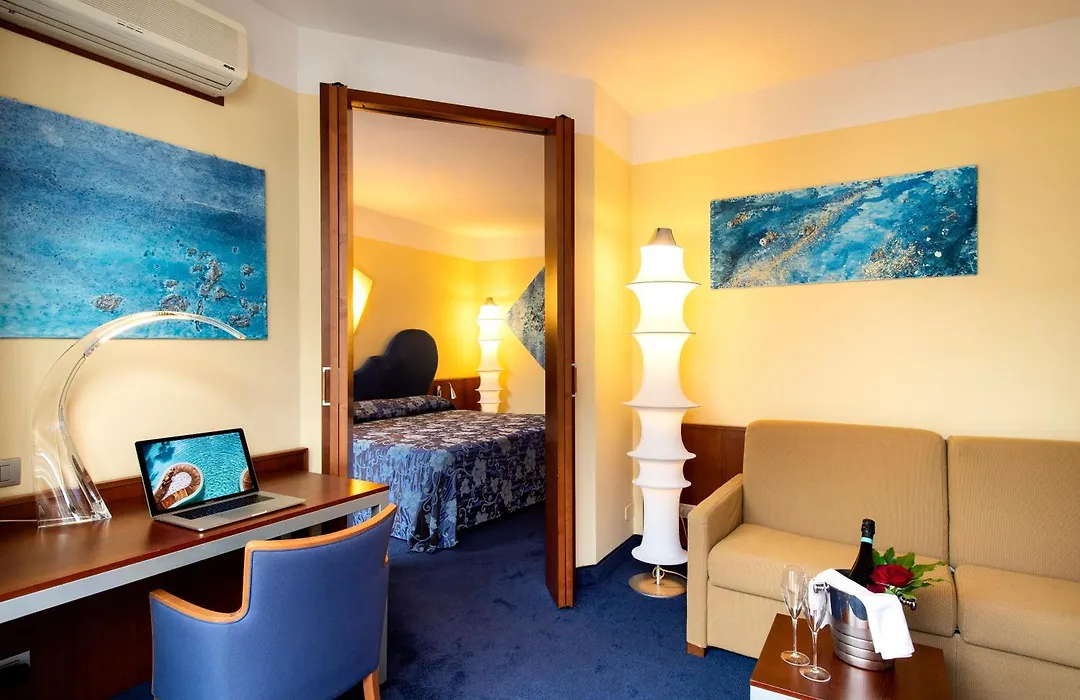 Color Hotel Style, Design & Gourmet-1