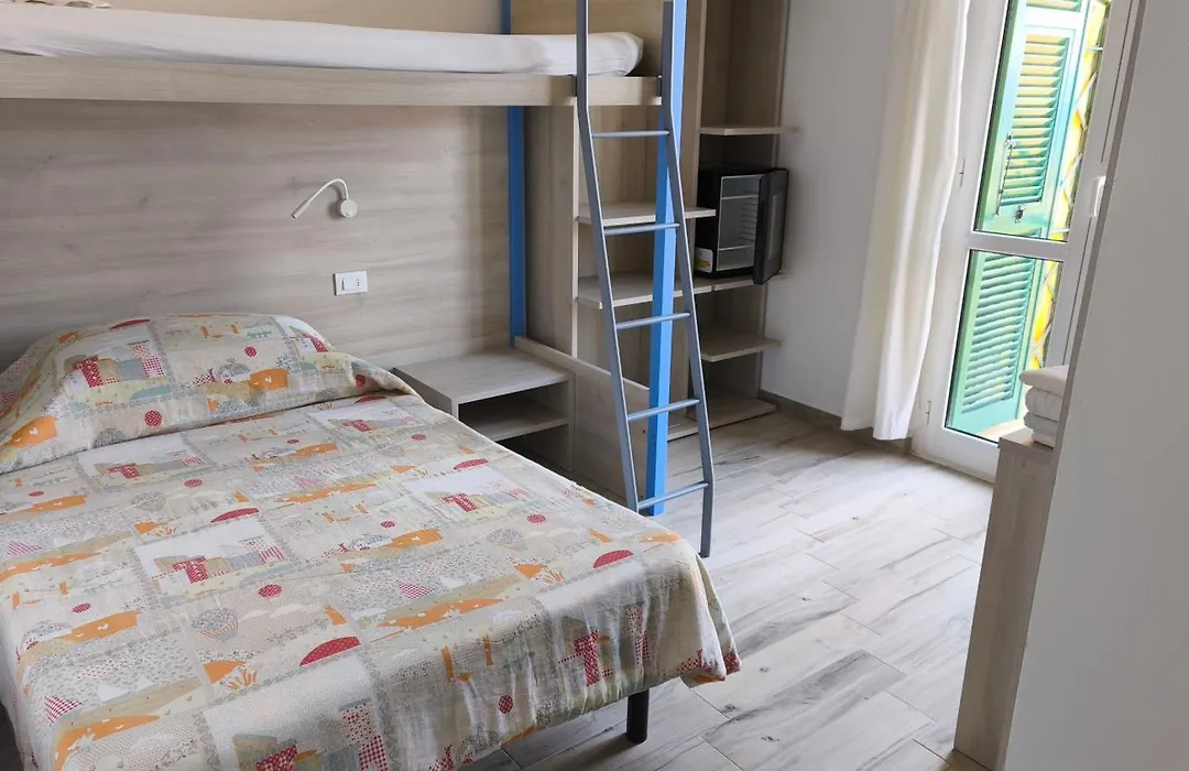 Hotel Deutsche Familien-1