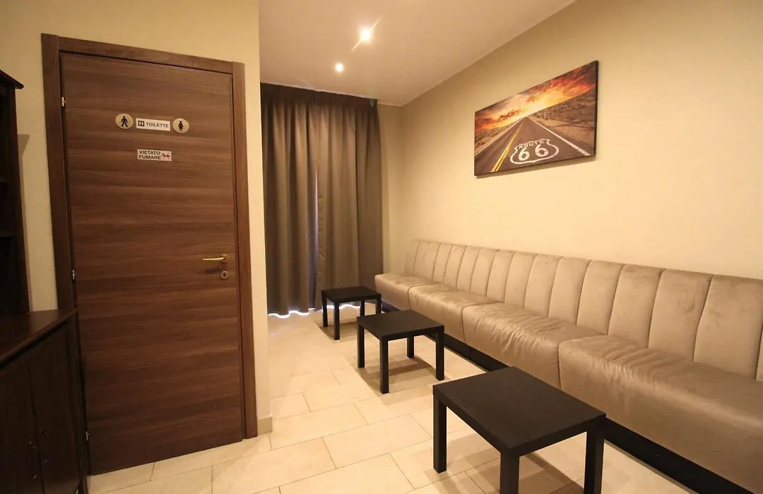 Carlo Goldoni Hotel-1