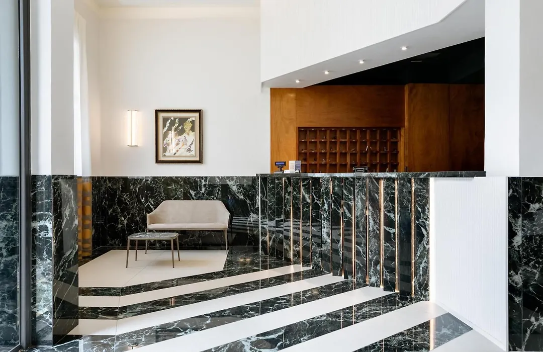 Best Western Hotel Plaza-1