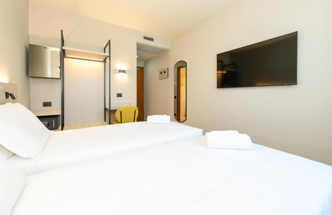 Hotel Garda-1
