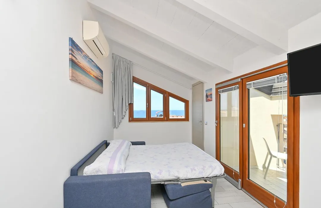 Odissea Residence e Rooms-1