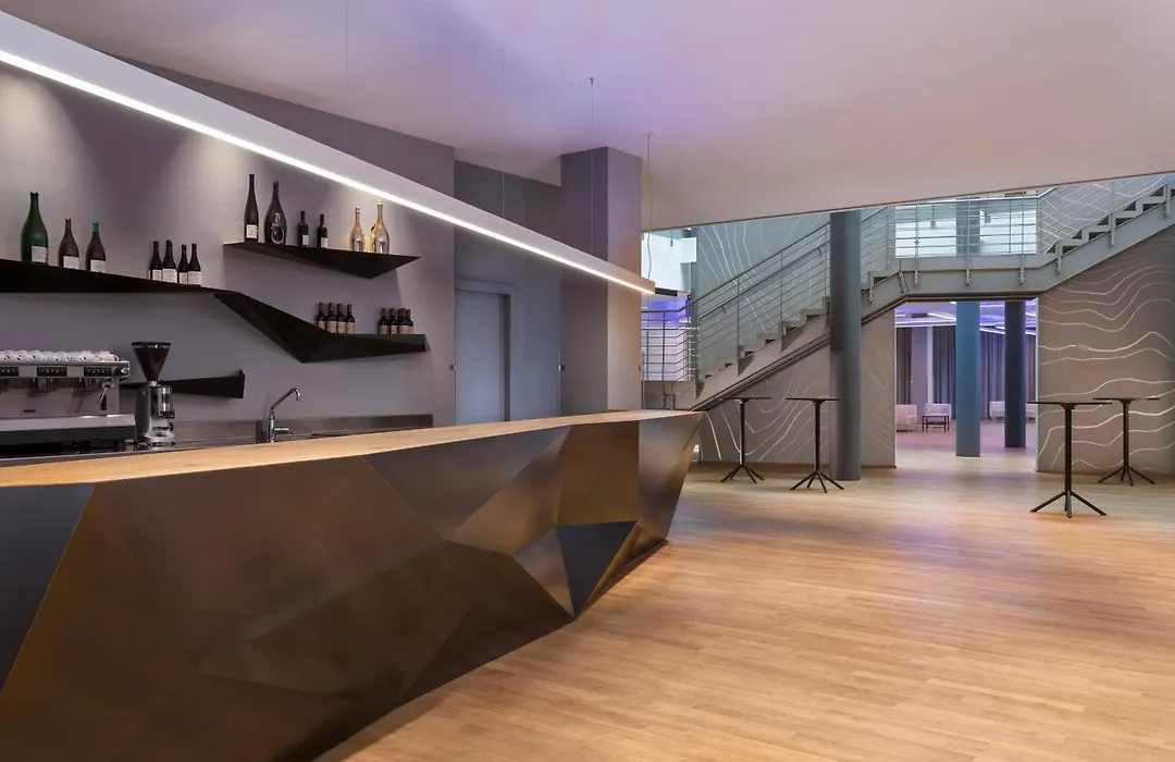 Four Points Sheraton Bolzano Bozen-1