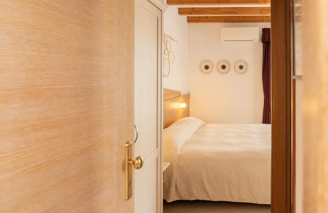 Village Hotel Lucia-1