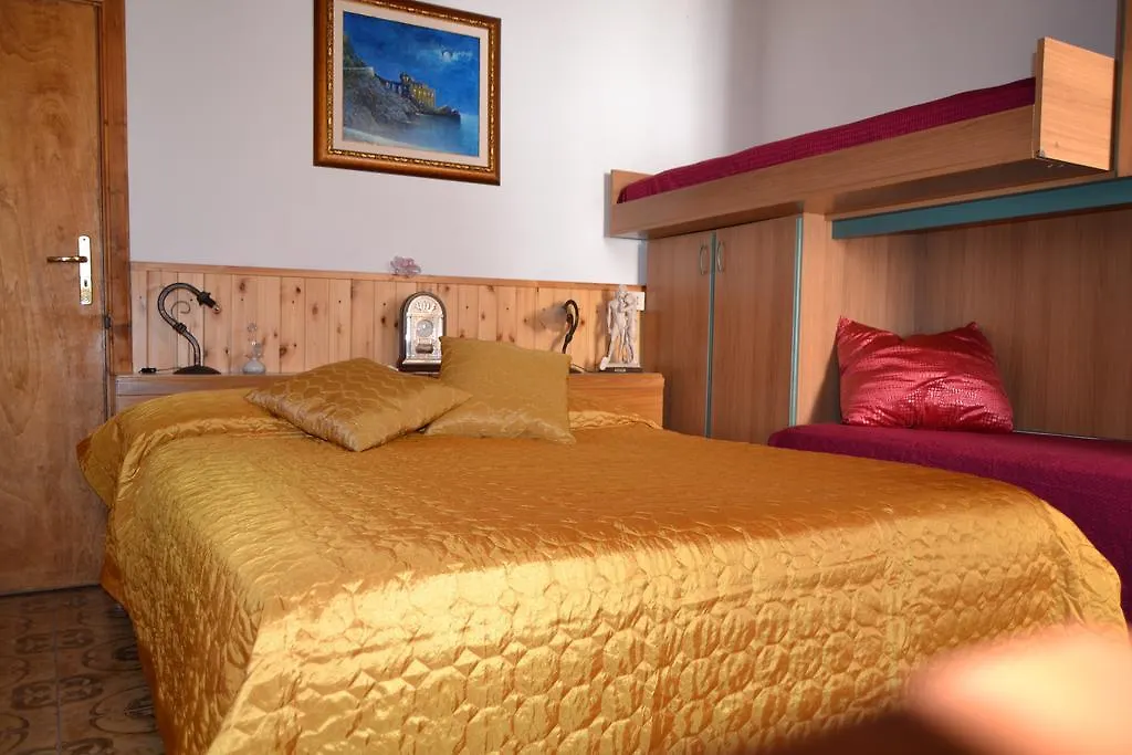 Amalfi Coast Room-1