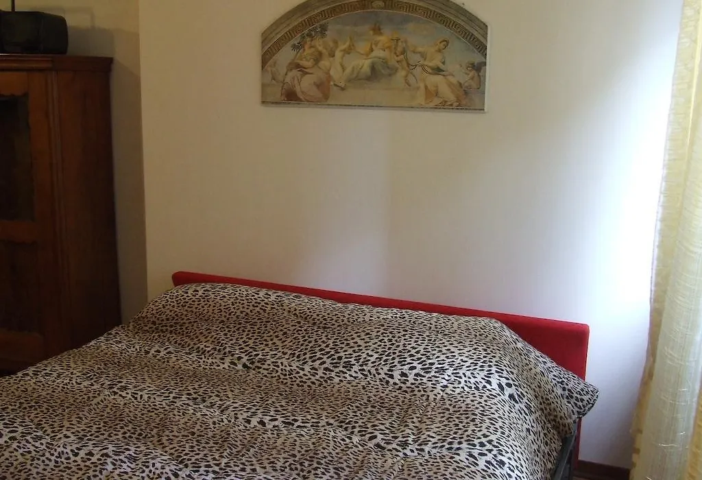 Chiara B&B-1