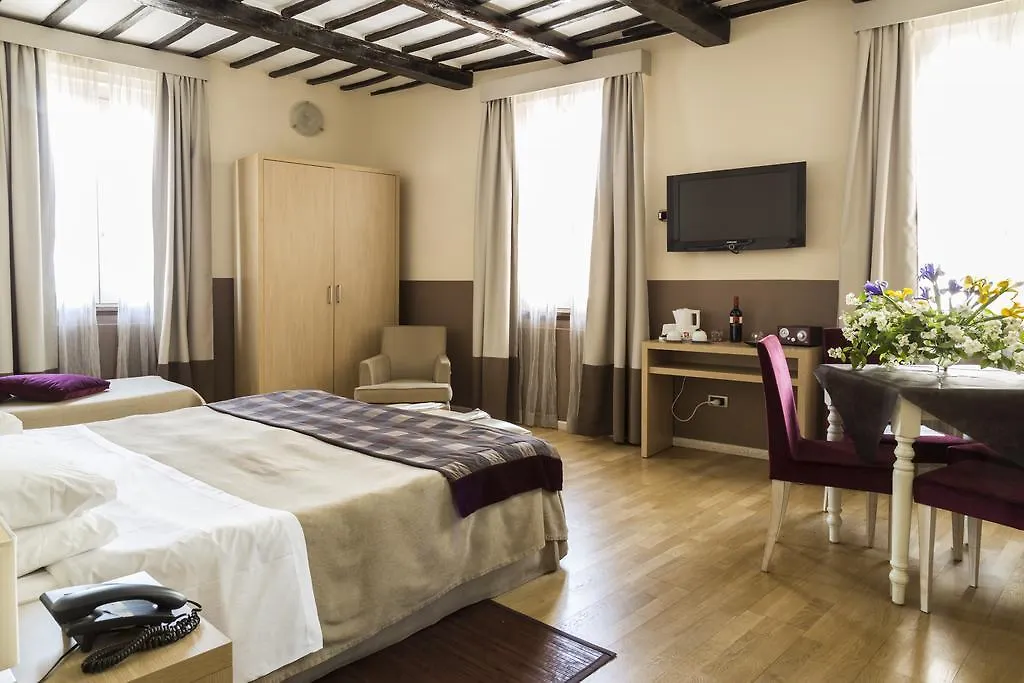 Hotel Alexander-1