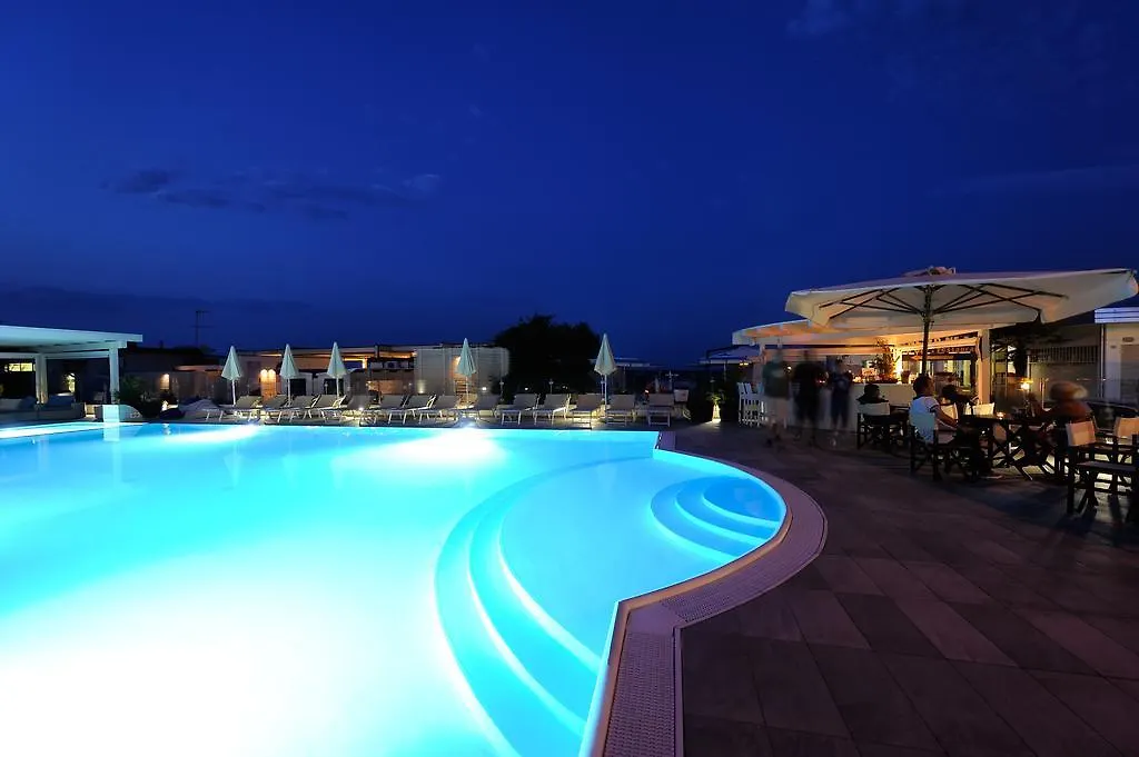 Hotel Caesar-1