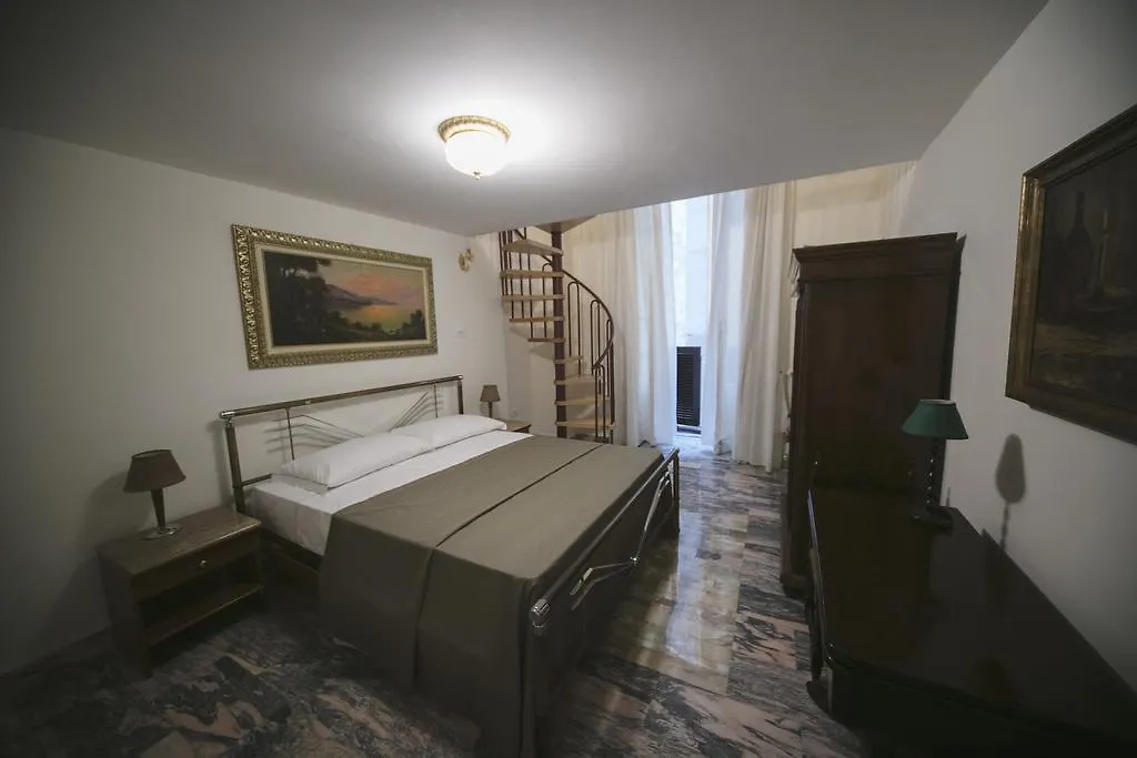 Area Angioina Suites-1