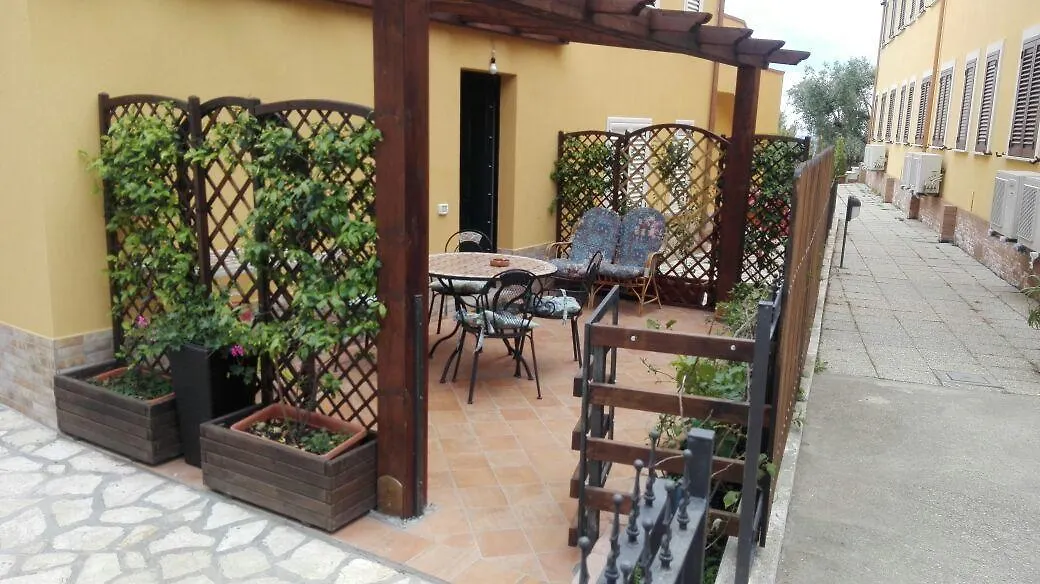 Residence Blue Pearl-1