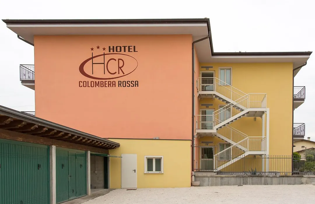 Hotel Panineria Colombera Rossa-1