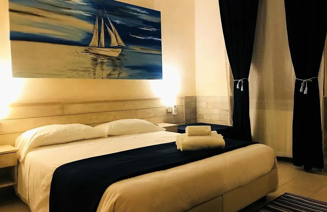 Fiumicino Airport B&B Deluxe-1